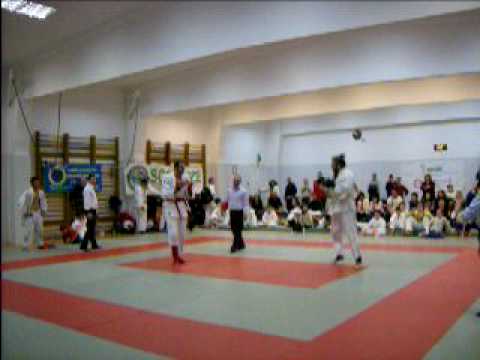 Full Contact -  Titire Adrian vs. Trasca Rinu.avi