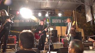 Drivin&#39; N&#39; Cryin&#39; - Honeysuckle Blue