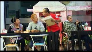 Download lagu MAKAN DI RESTORAN BUSET - LAWAK MINANG BUDI SETIAWAN | AJO BUSET | LAWAK BANA #LAWAKMINANG #LUCU mp3