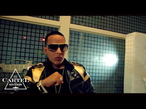 Daddy Yankee - GUAYA (Video Oficial)