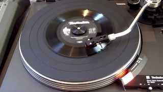 Demo dbx encoded vinyl LP - *WARNING* undecoded dbx audio in clip - you need dbx decoder to listen.