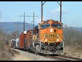 BNSF 4111 Leads 15T 3 14 2006
