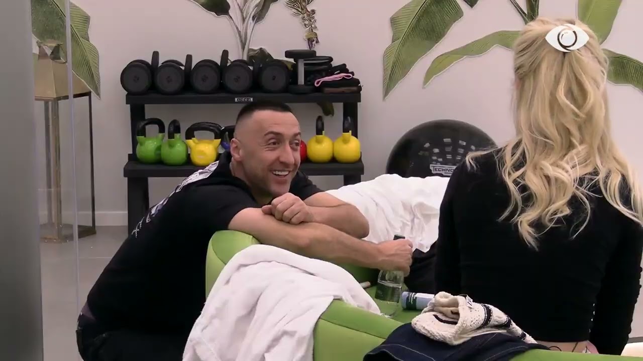 Më kishte marrë malli.../ Vijon biseda mes G Banit dhe Danjës