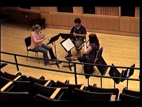 Beethoven - Trio (2 Oboes, English Horn)