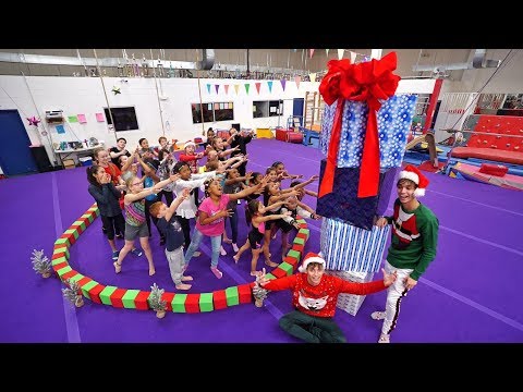Download Presence Step Into Christmas Mp3 dan Mp4 2018