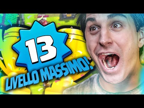 I REACHED THE MAX LEVEL ON CLASH ROYALE!!