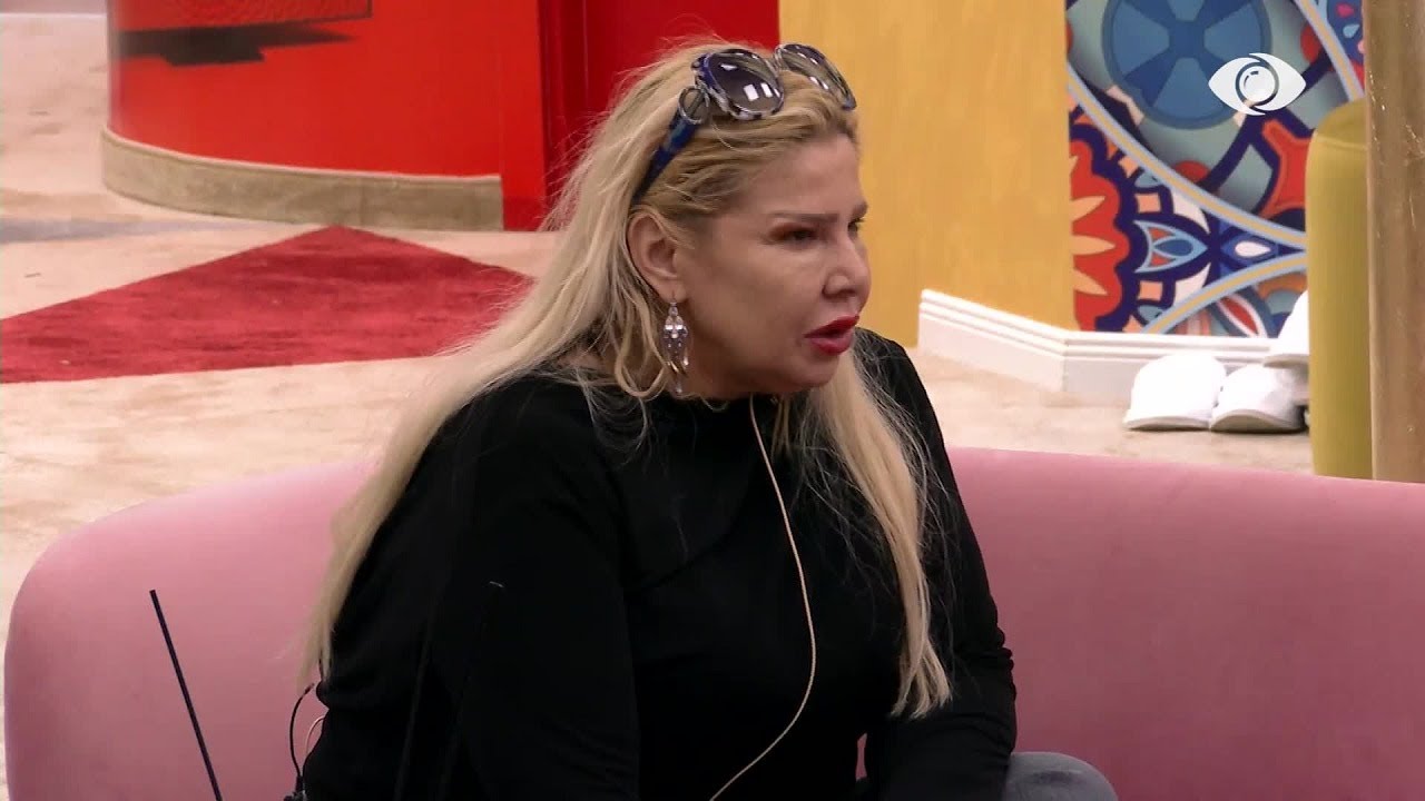 Yjet në Akrep..., Meri i bën Ledjonës parashikimin e horoskopit - Big Brother Albania Vip 3