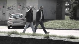 Video C-GUN feat MC KOS - Oblek na míru (Kamokeri soundtrack)