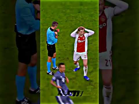 Muller took the Revenge for Goretzka against Tagliafico🔥🥶 #footballshorts #shorts