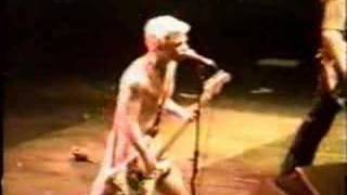 Green Day - She Live, Billie Joe Naked