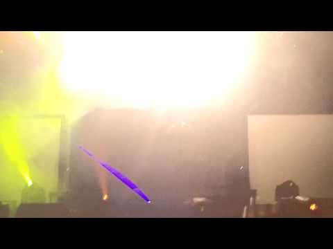 26 Tiesto   Maximal Crazy R3hab & Swanky Tunes Remix Kaskade Roseland Ballroom NYC 10 29 2011