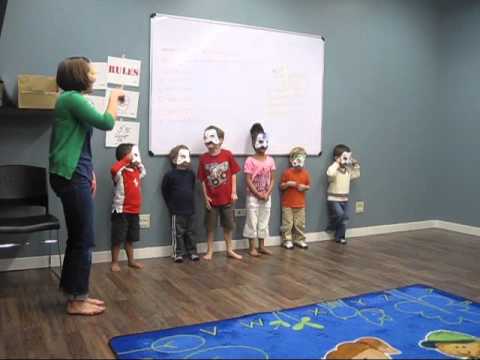 "La Iguana y el Perezoso"