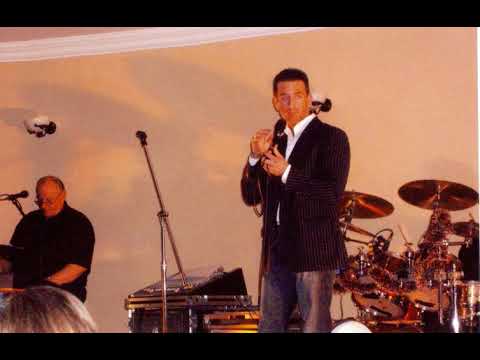 Chris Doran Hold me now