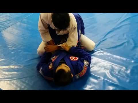 クローズドガード～アームロック～フラワースイープ