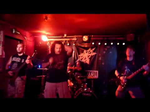 Fleshless @ Chimère 22/05/2011.MTS