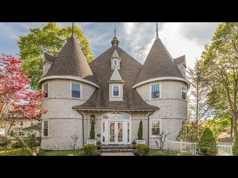 75 Clifton Ave, Marblehead MA - Carmel Harney - Tel 781-367-8996