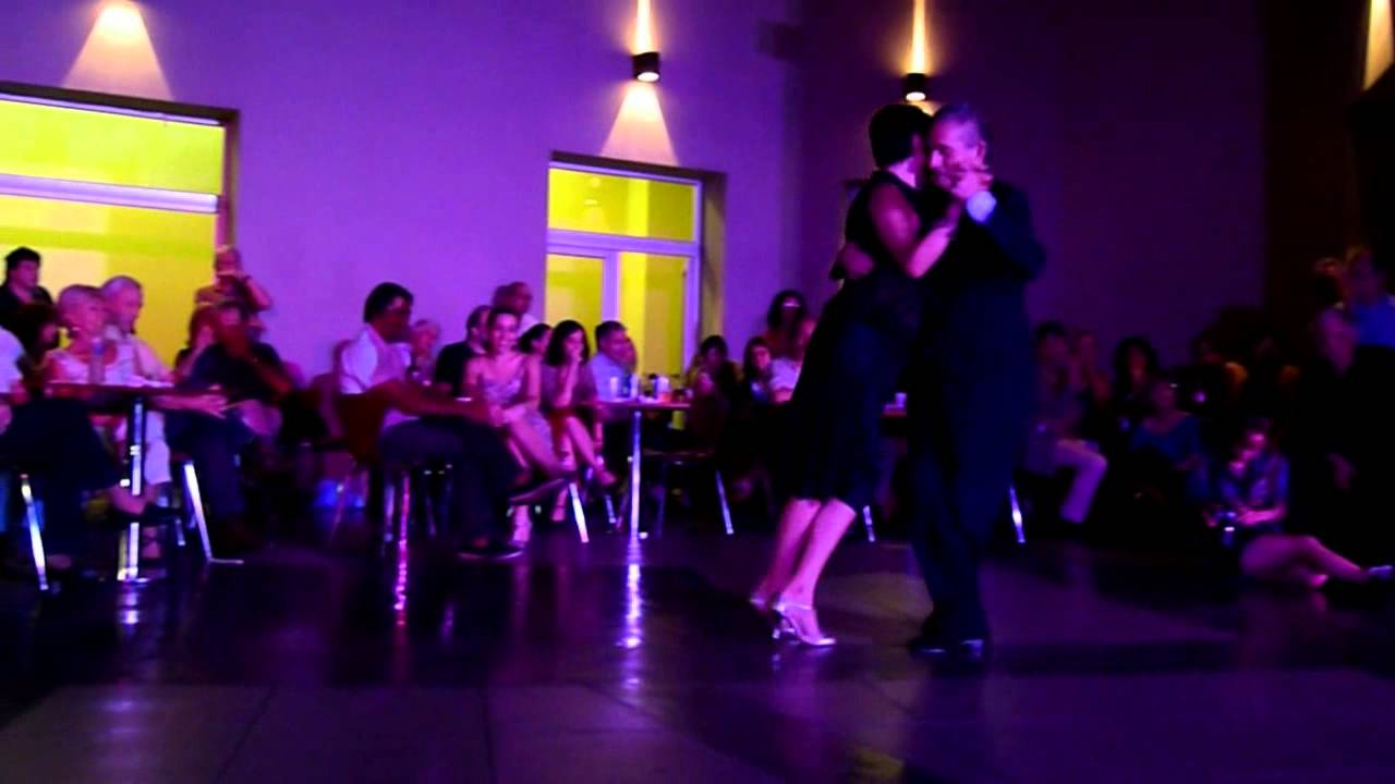 1 Milonga del Patio presenta:  Elina Roldàn y Nene Masci   Mi Castigo