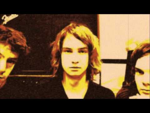 The Dee Dee Dums (Kevin Parker pre-Tame Impala) - You Haven't Been Telling The Truth (2004)