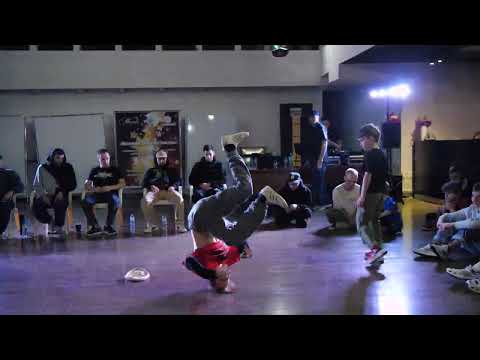 kids pro bboy Фил vs МихаФиха - "ALL OPTION" break dance battle