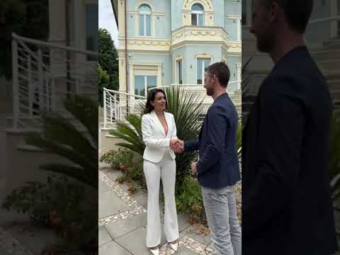 Luxurious Art Nouveau Villa with Pool and Lake View