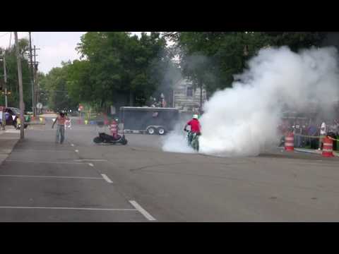 download lagu mp3 mp4 Daystunt, download lagu Daystunt gratis, unduh video klip Daystunt