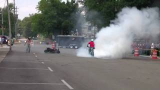 preview picture of video 'Stockbridge Sportbike Day Stunt 8 2010.mov'