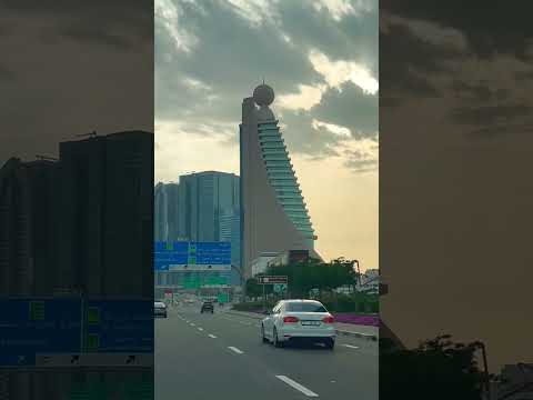 Dubai #dubai #vibes #nature #sky#burjkhalifa #museumoffuture #travel #explore #life #love #beautiful