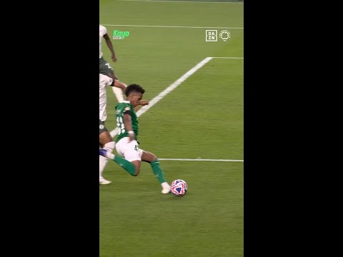 Estêvão scores AGAINST Chelsea 🤯