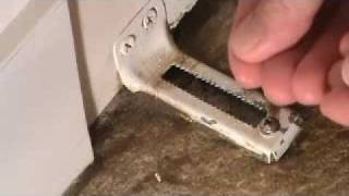 How to adjust the bottom of a bi-fold door