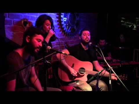 TNK feat. Fatma Turgut - Bahçede (Akustik)