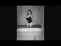 Samanta Lily 眼鏡は大きな胸を見る