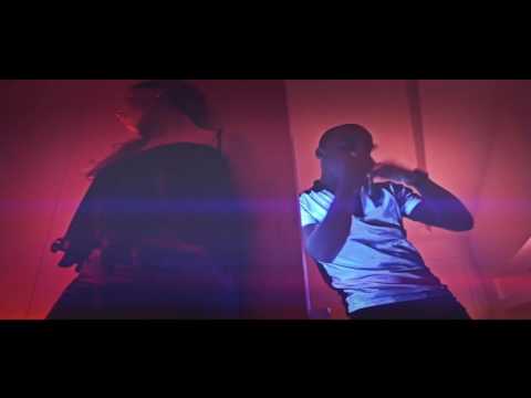 Christian Lyd   2 em 1 Official Video