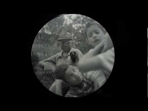 e26quent - Ein Monster - Gebrochenes Deutsch (2012)