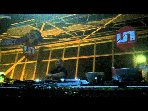 Standerwick at Connect Ibiza Privilege Jul 28th 2015 playing his Magic Light along Ana Criado