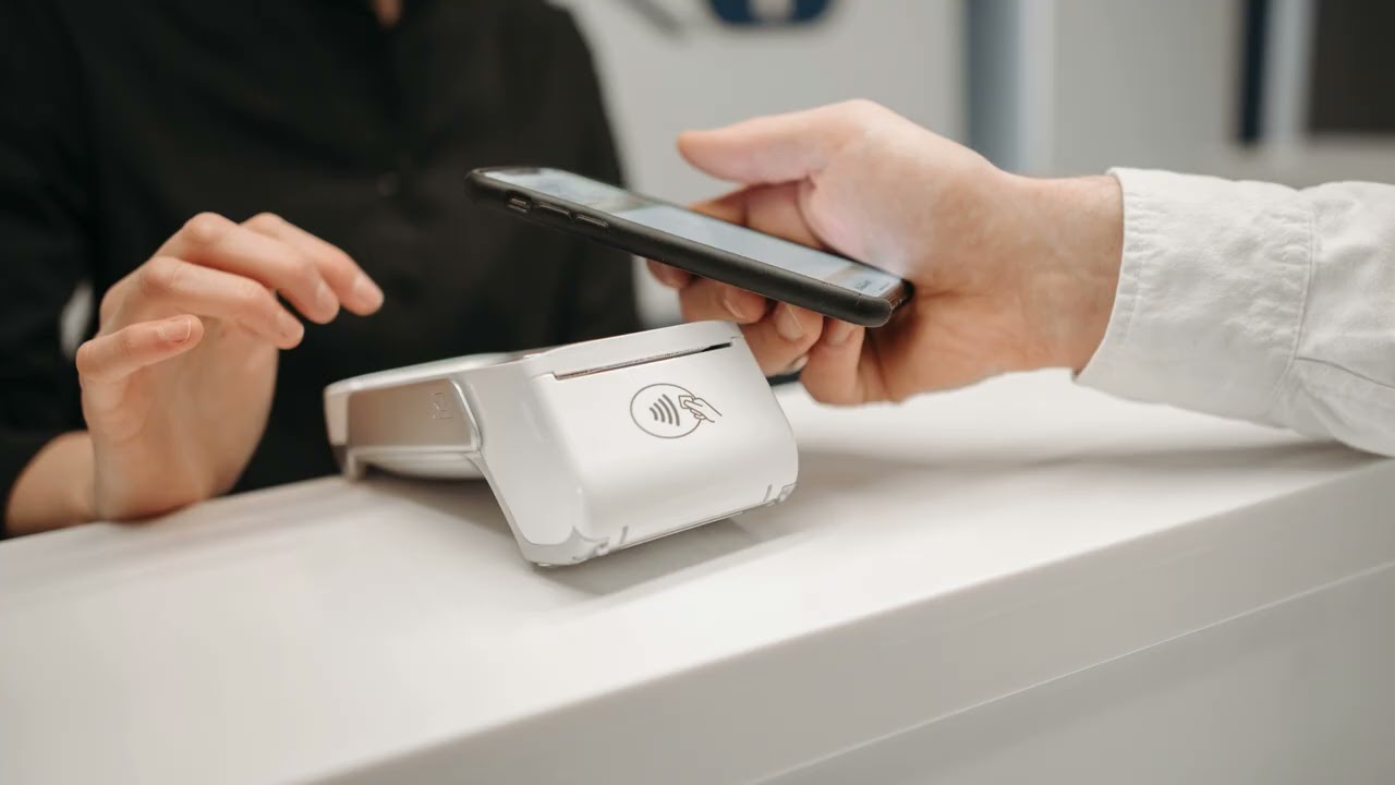 Google lança PIX por aproximação para carteira digital