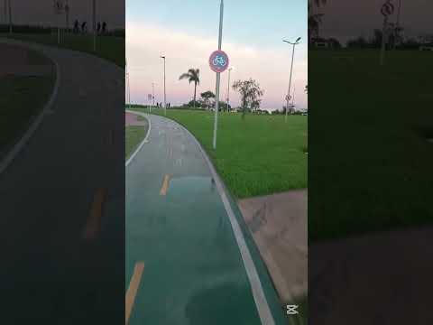pedaleando por el Parque del río Avellaneda
