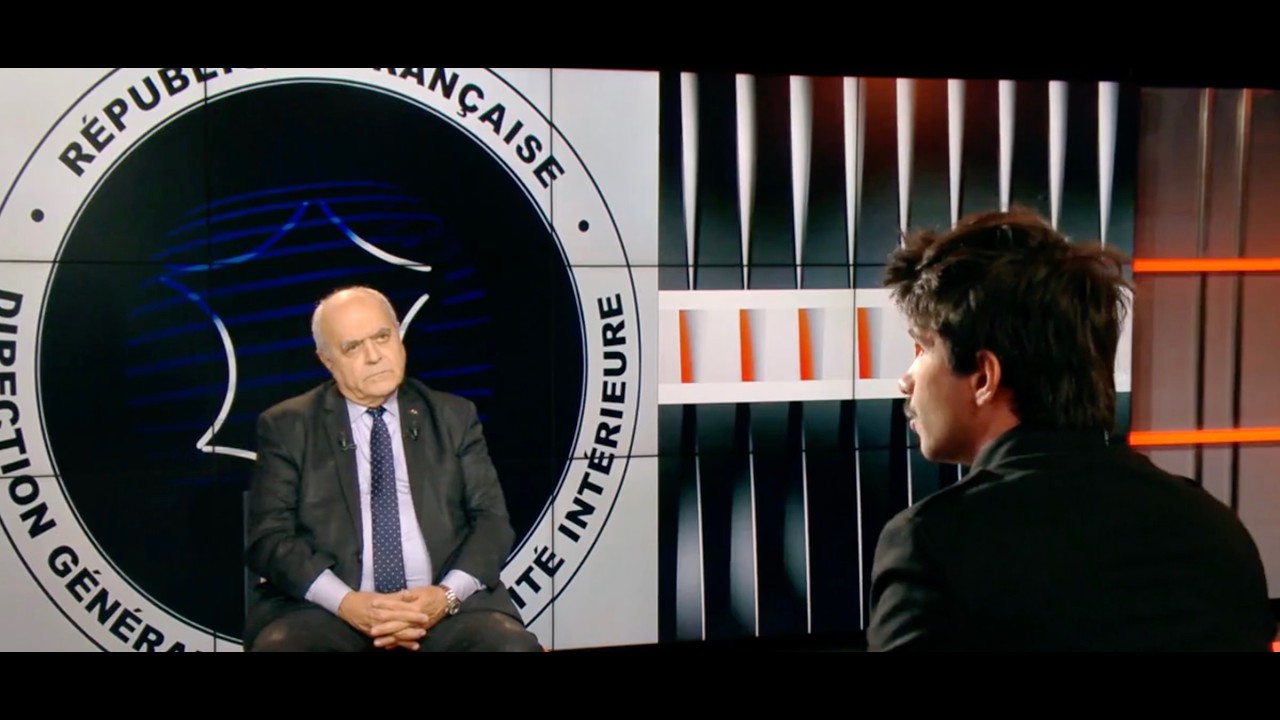 Juan Branco face au patron de la DGSE : quelles limites à nos services de renseignement ?