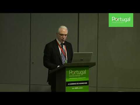 Vítor Neves discursa no evento «A Caminho de Hannover»