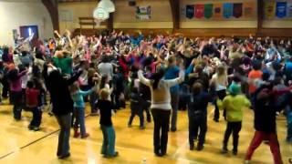 preview picture of video '680 Basalt Elementary School Students (and Teachers!) African Dancing'