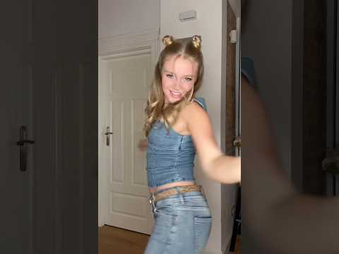 It’s alright! 🫂 #chiaratews#dance#shorts#opalite#taylorswift