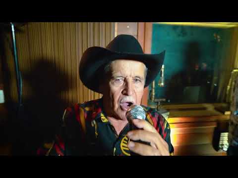 Estrela do Oriente - Corola Preto