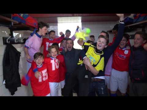 25-3-2017: Unitas JO15-1 - VVGZ JO15-1 0-5 (kleedkamer)