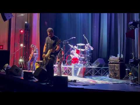 Willie Nile - Run Free (Live at the Suffolk)