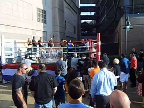 theRingside.BIZ at Chicago's ESPN Friday Night Fights Public Workout
