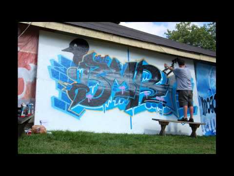 Blue Moon Revue w/ Ryan Mullin MOJOSTOCK 2012 Graffiti ART