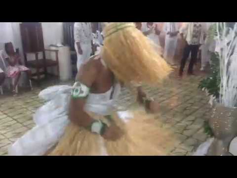 Pilão de Oxoguian - Ilê Axé Talaobi - Rum dos voduns (Iroko, Oxumarê, Omolu e Ossaim)