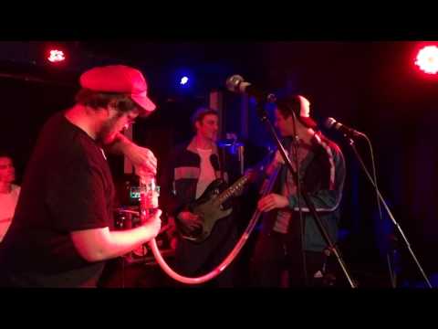 LET COOKIE Live @Cologne Blue Shell – Sommerbreit