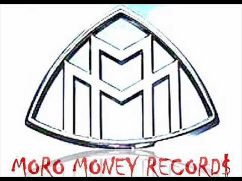 moro money  curacao  chilling