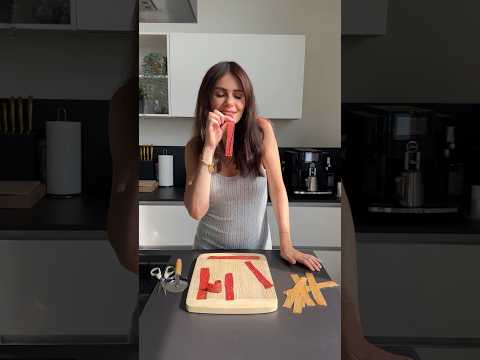 Wassermelonen Fruchtgummistreifen 😍 probiert es aus! #wassermelone #lecker #essen #backen #mama