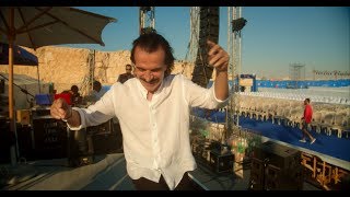 Yanni: Happy Times in Egypt: &quot;Rainmaker&quot;